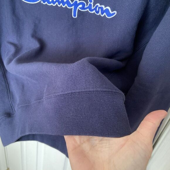 2/$30 Vintage Champion Reverse Weave Sweatshirt Women Medium Blue Logo Pullover - Picture 11 of 16